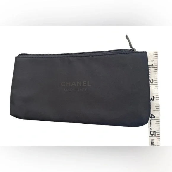 Rare CHANEL Maquillage Makeup Beauty Cosmetic Pouch/Case/Bag - Black